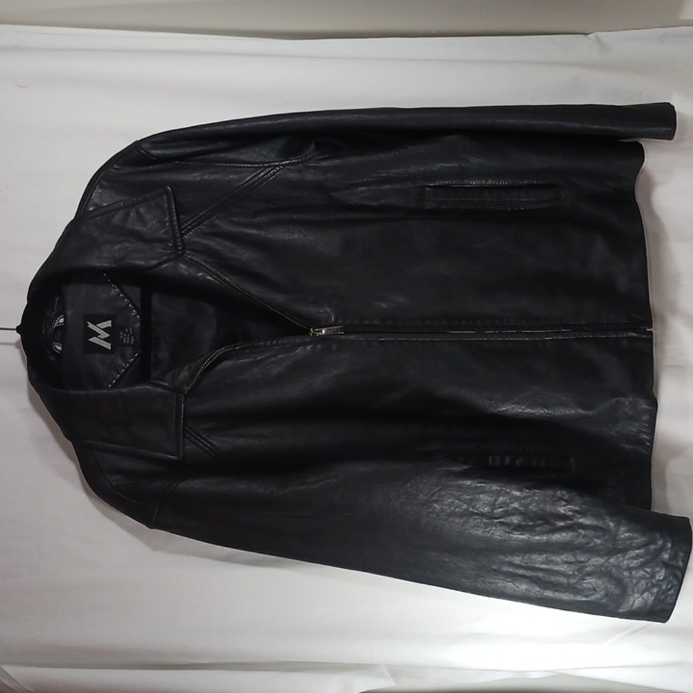 M Sz L, Black Leather Zippered Jacket, Polyester lined, Medium weight